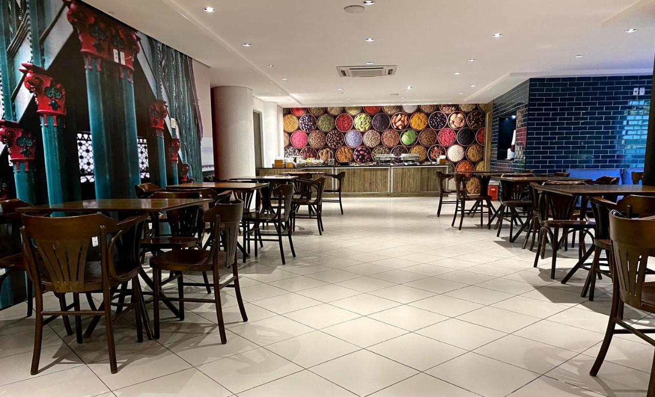 Ibis Styles Belem Batista Campos Hotel Екстериор снимка