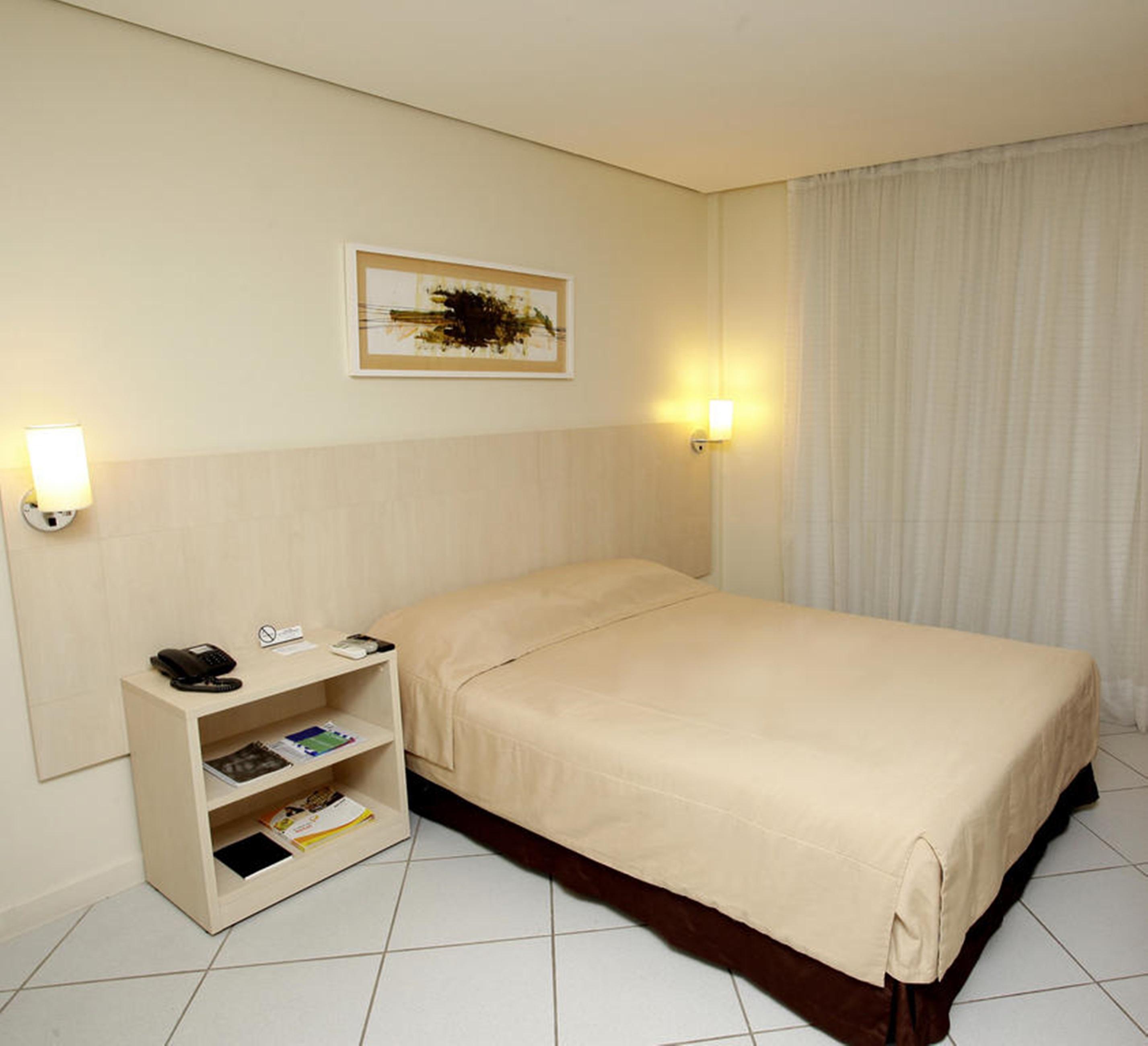 Ibis Styles Belem Batista Campos Hotel Екстериор снимка