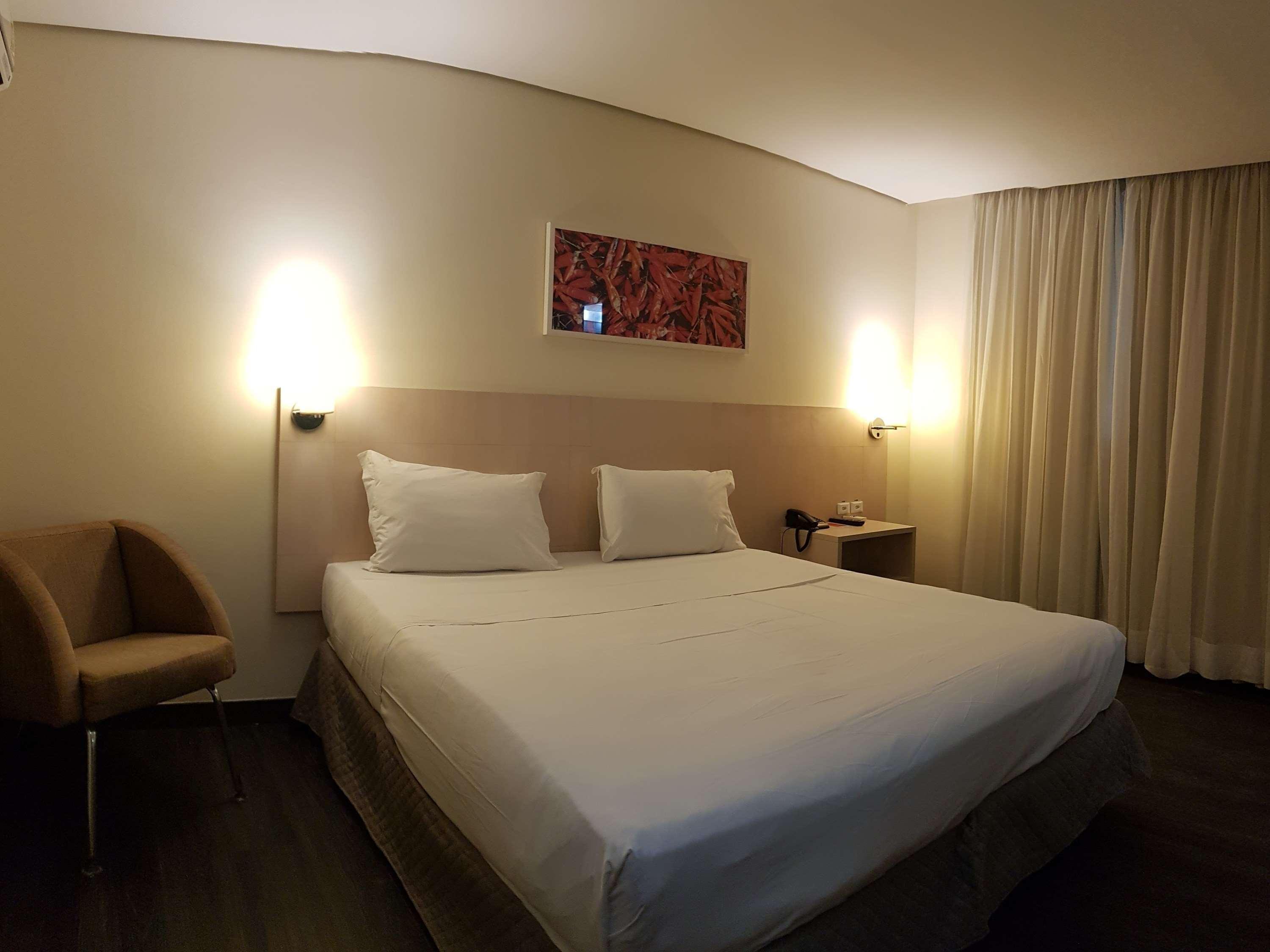 Ibis Styles Belem Batista Campos Hotel Екстериор снимка