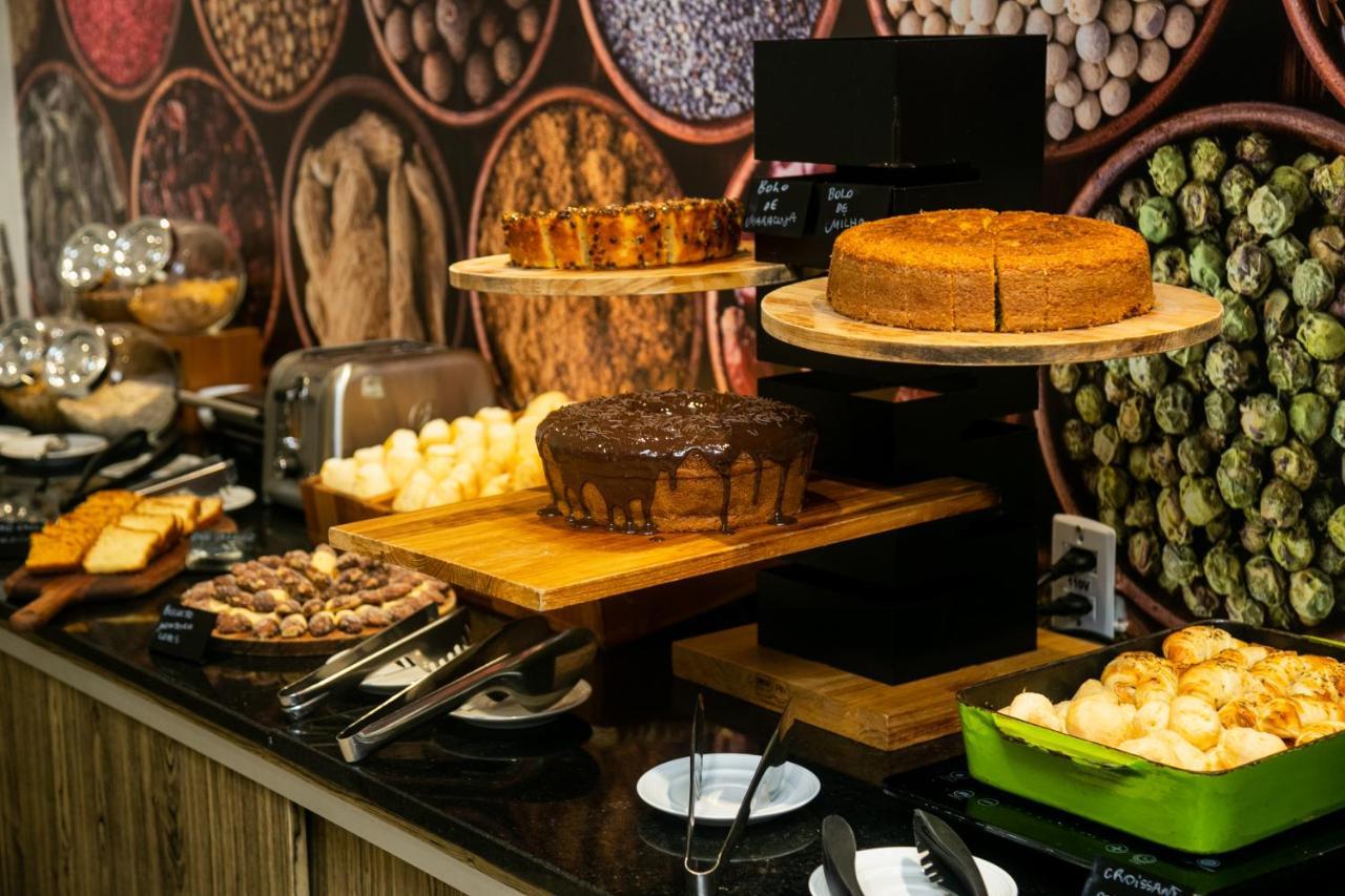 Ibis Styles Belem Batista Campos Hotel Екстериор снимка
