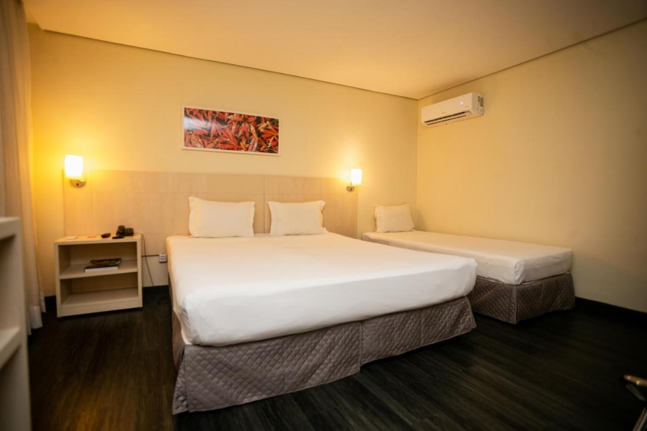 Ibis Styles Belem Batista Campos Hotel Екстериор снимка