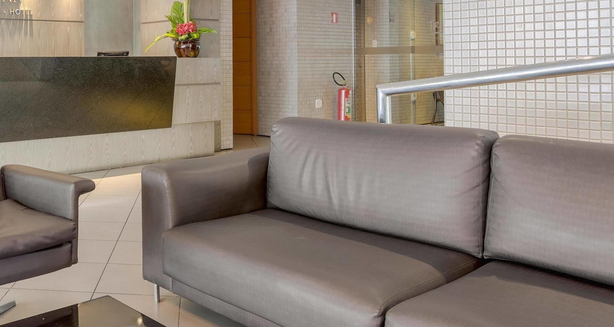 Ibis Styles Belem Batista Campos Hotel Екстериор снимка