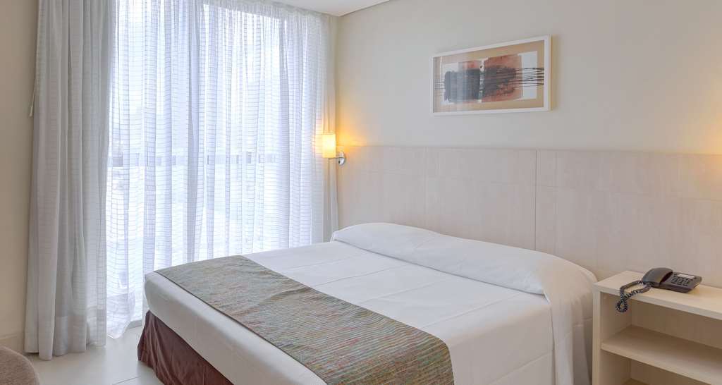 Ibis Styles Belem Batista Campos Hotel Екстериор снимка